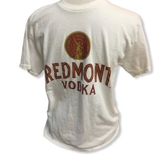 Redmont Vodka Alcohol T-shirt Size Medium